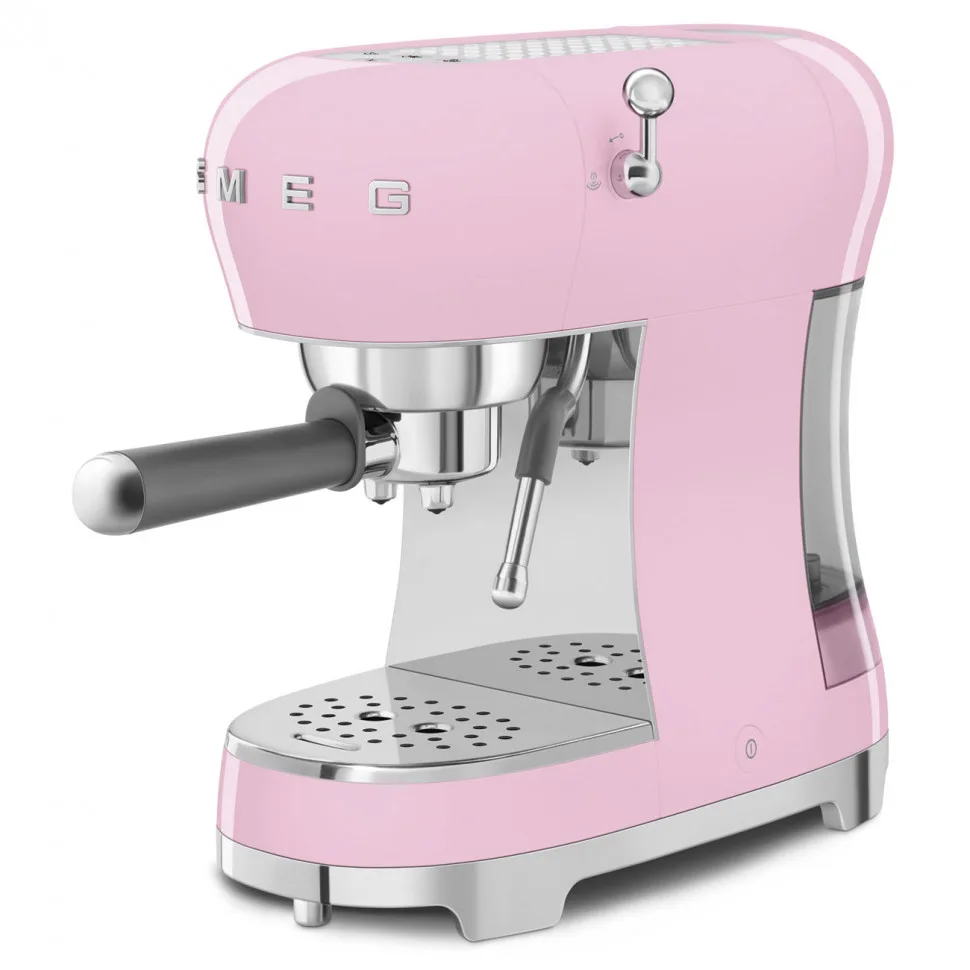 Рожковая кофеварка Smeg ECF02PKEU, главный вид товара