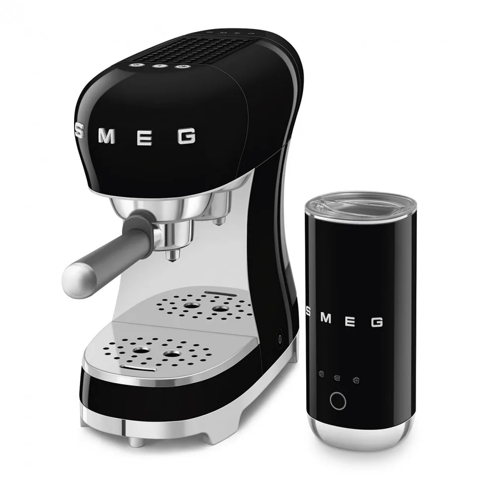 Рожковая кофеварка Smeg ECF12BLEU, главный вид товара